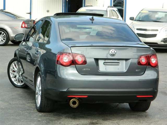 2009 Volkswagen Jetta Wolfsburg Edition 4dr Sedan 6A